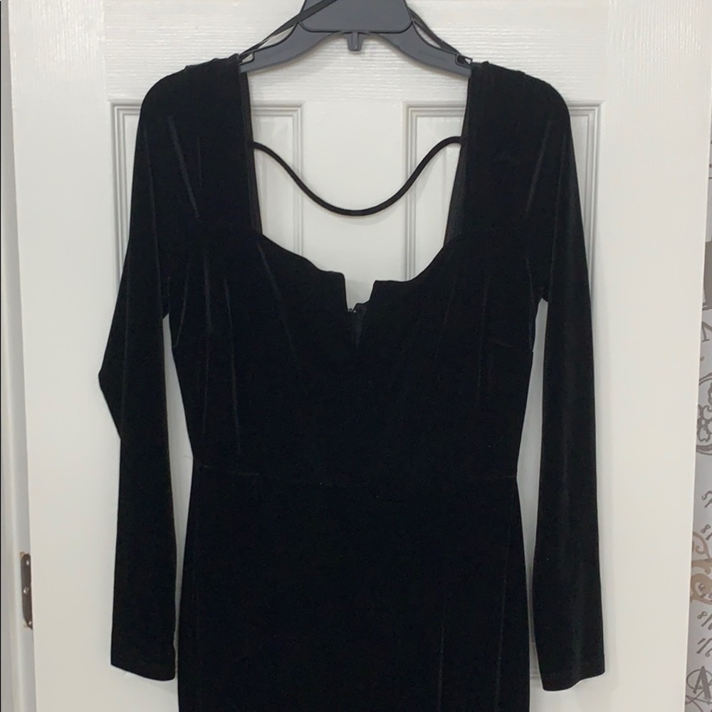 Floor Length Formal Black Velvet Dress